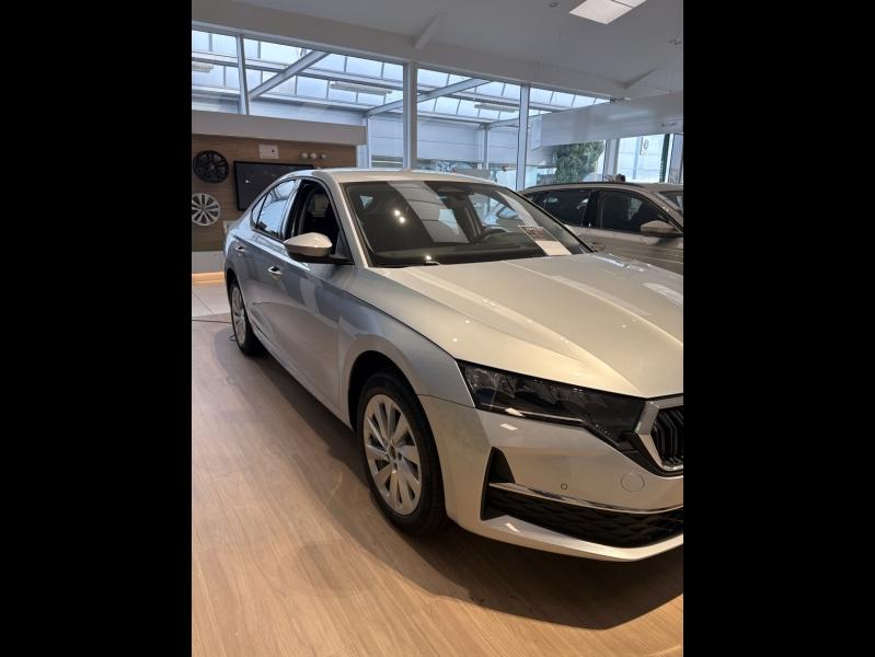 SKODA Octavia 1.5 TSI ACT Hybrid 116ch Selection DSG7